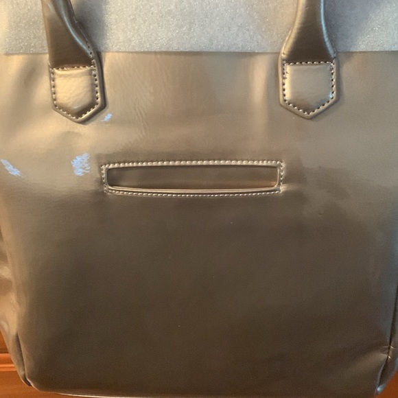 Grace Adele purse, clutch and scarf, cross body strap and dust bag - Picture 3 of 12